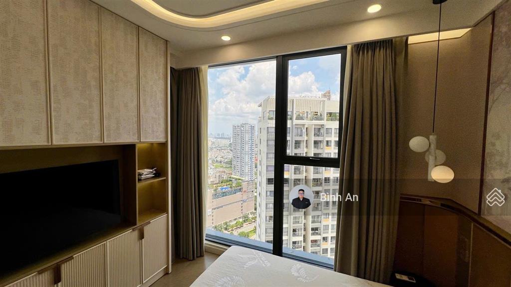 Bán căn góc 3pn lumiere riverside view thoáng, sổ hồng riêng, giá tốt