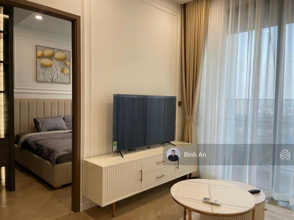 Bán căn hộ 2pn lumiere riverside giá tốt