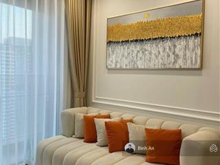 Bán căn hộ 2pn lumiere riverside giá tốt