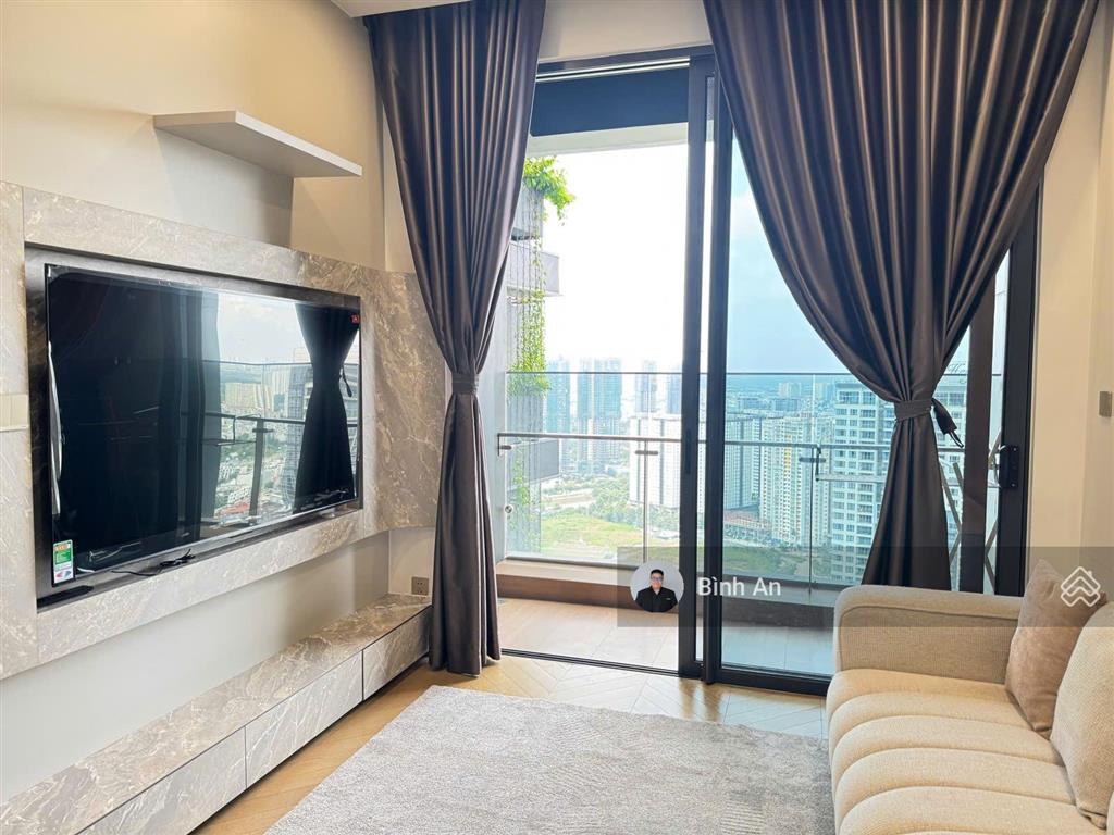 Lumier riverside 2pn nhà đẹp. hướng đông nam mát mẻ giá chỉ 38 triệu/tháng vào ở ngay