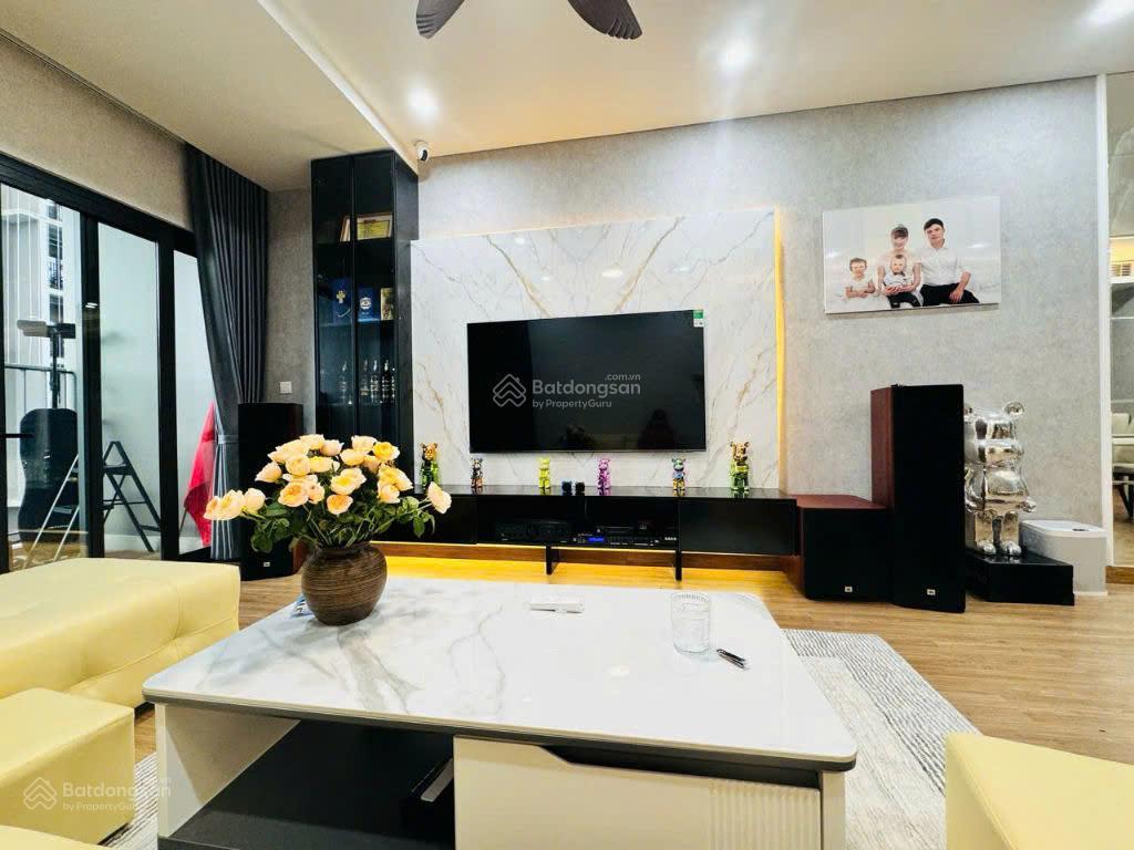 Bán căn góc 4pnwc, 175m2, bancong đông nam full đồ tại dreamland bonanza, em đức 0387 896 ***