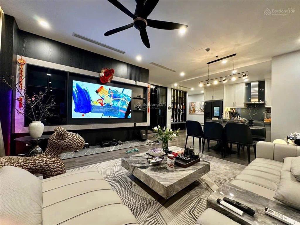 Bán căn hộ 3pn22wc, 109m2, full đồ, bancong đông tại chung cư the nine, em đức 0387 896 ***