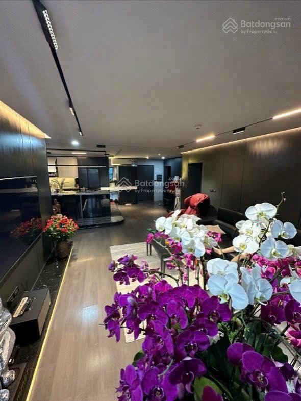 Bán căn hộ 3pn22wc, 109m2, full đồ, bancong đông tại chung cư the nine, em đức 0387 896 ***