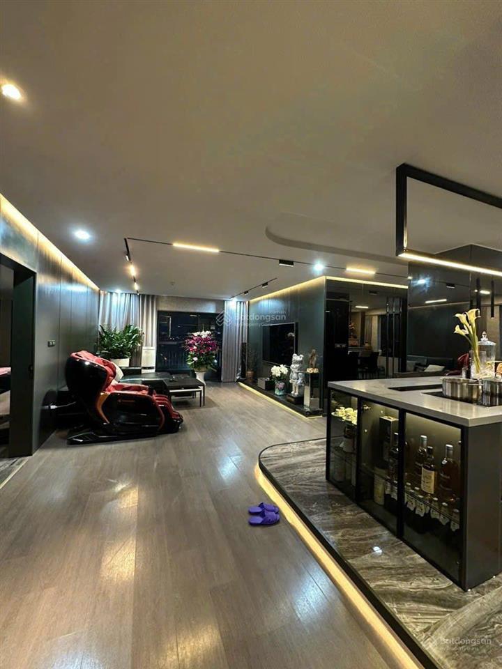 Bán căn hộ 3pn22wc, 109m2, full đồ, bancong đông tại chung cư the nine, em đức 0387 896 ***