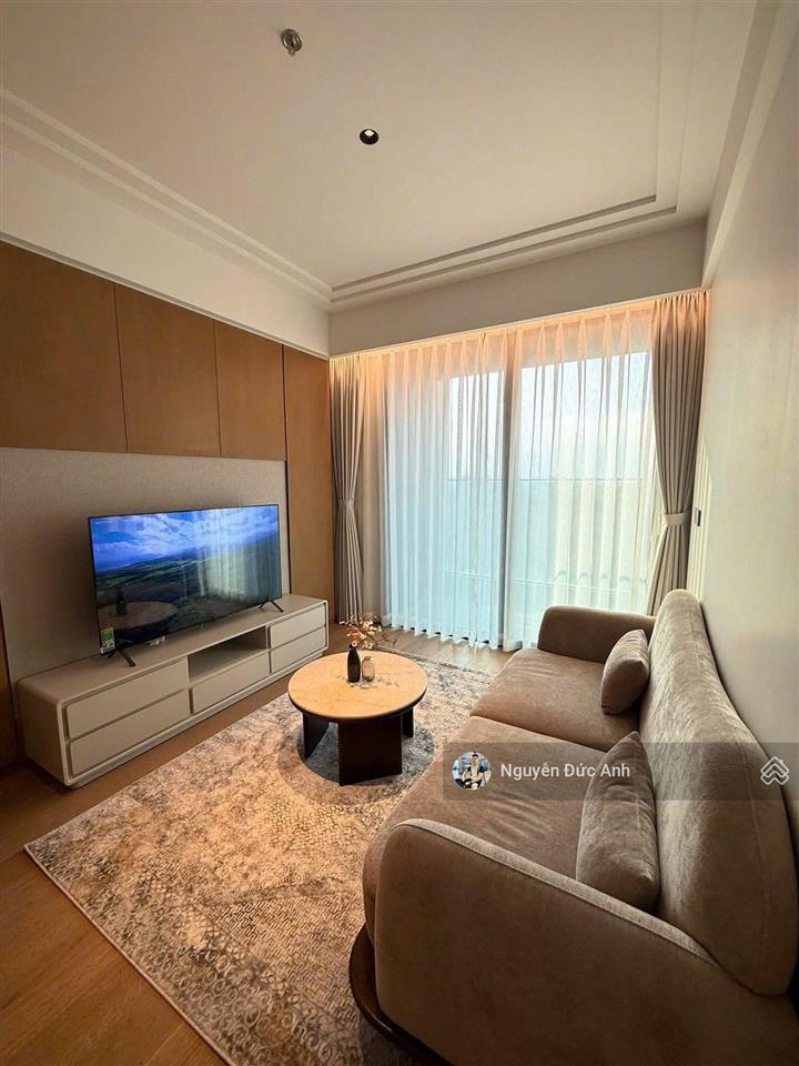 Bán căn góc 3pn2wc, 102m2, bancong bắc, tòa t1 tại n04b ngoại giao đoàn, em đức 0387 896 ***