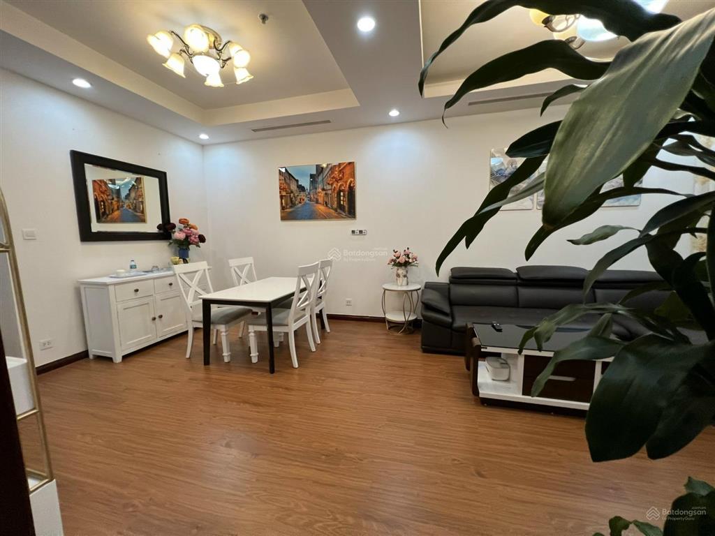 Bán căn góc 3pn 2wc, 114m2, ban công tây nam tại n03t2 ngoại giao đoàn, em đức 0387 896 ***