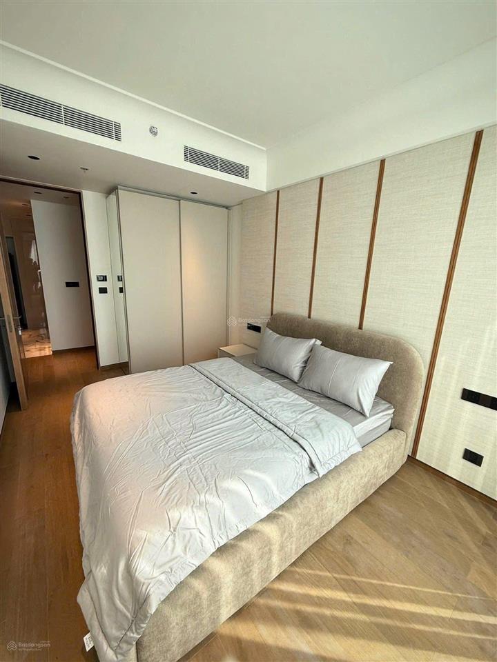 Bán căn 2pn2wc, 85m2, ban công tây, full đồ tại n03t2 ngoại giao đoàn. em đức 0387 896 ***