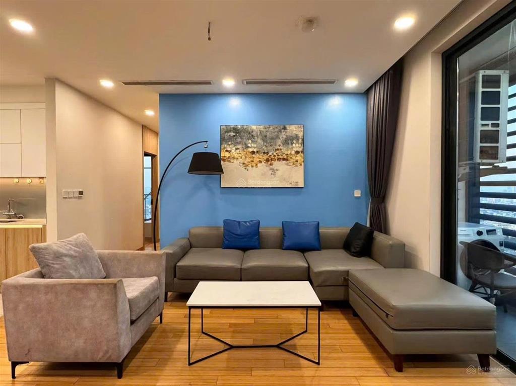 Bán căn góc 3pn2wc, 106m2, sẵn sổ đỏ view đẹp tại hoàng sâm151 hoàng quốc việt,em đức0387 896 ***