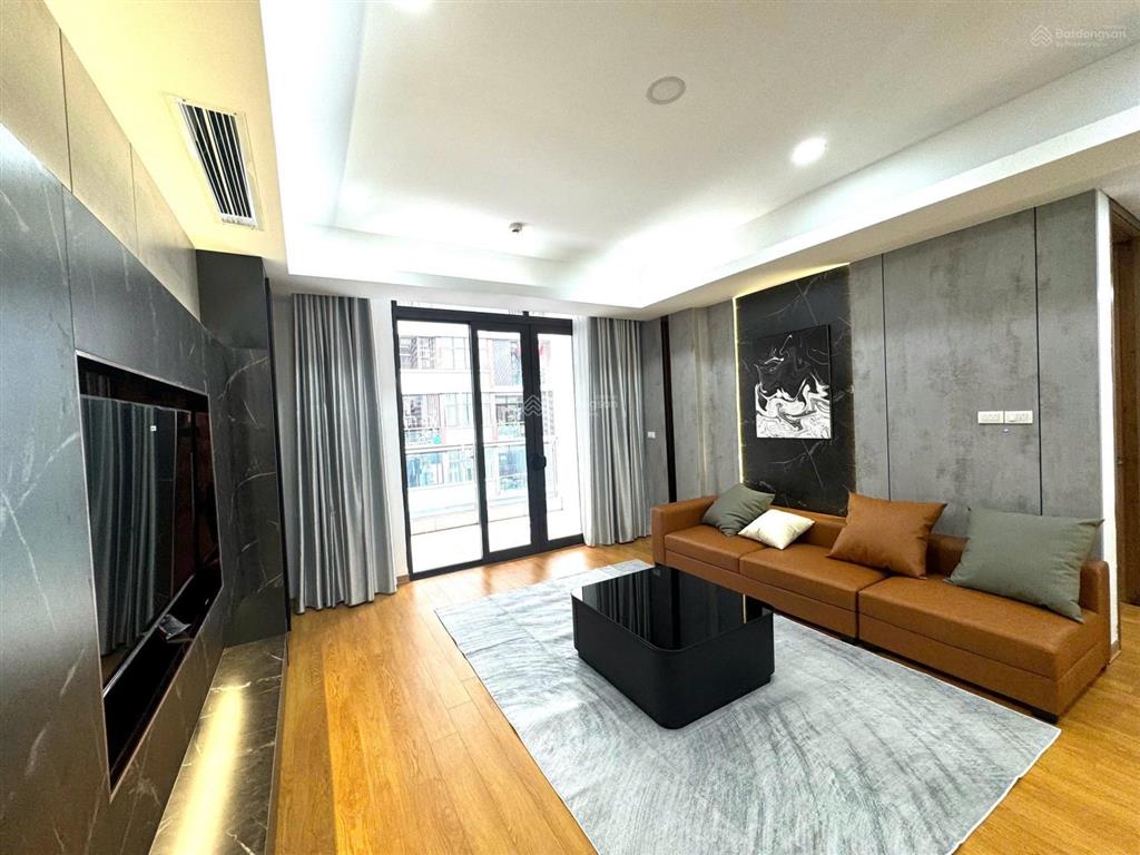 Bán căn 3pn 2wc, 93m2, full nội thất, ban công bắc tại n02t3 ngoại giao đoàn. em đức 0387 896 ***