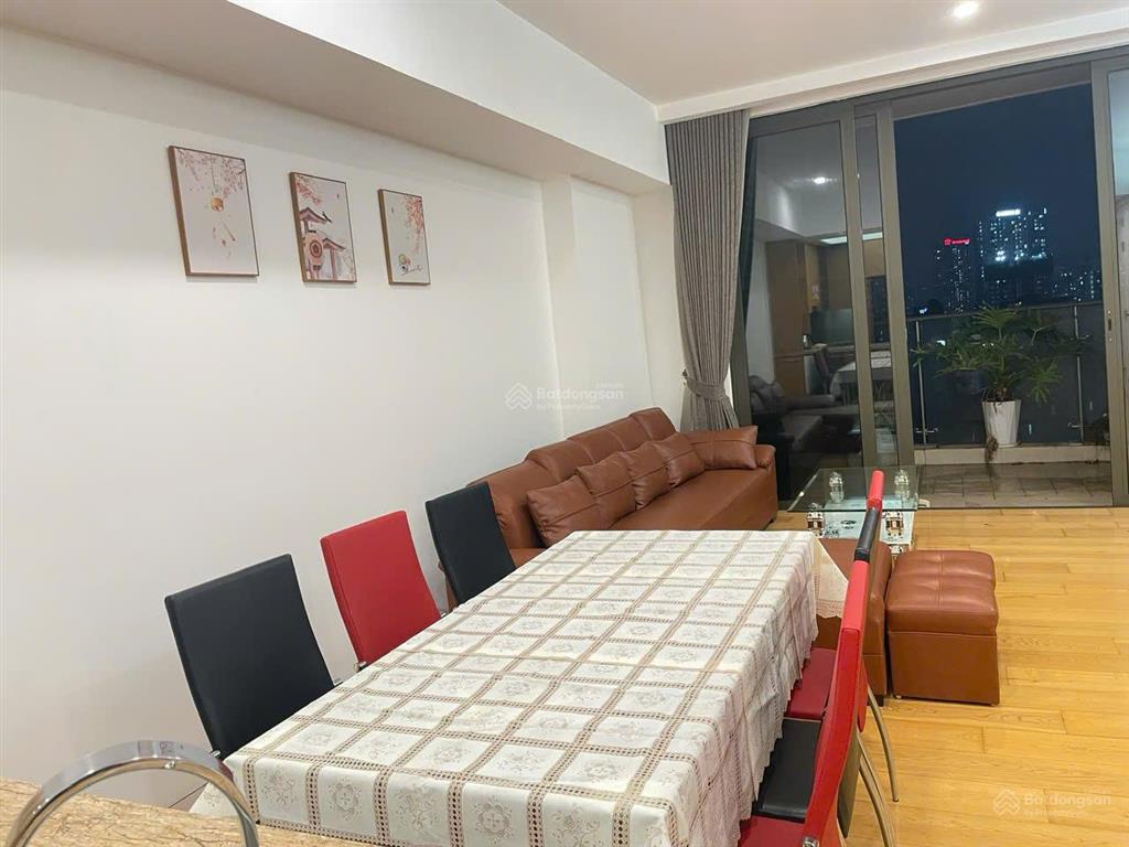 Bán căn góc 3pn2wc, 128m2, full đồ, tháp tây, bc đông bắc tại indochina plaza, em đức 0387 896 ***