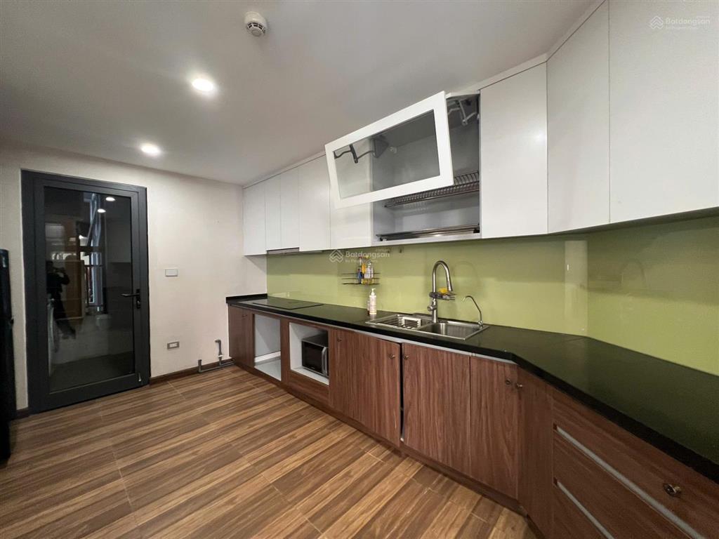 Bán căn hộ 93m2, 2pn2wc, full đồ, view hồ tại n01t8 ngoại giao đoàn, em đức 0387 896 ***