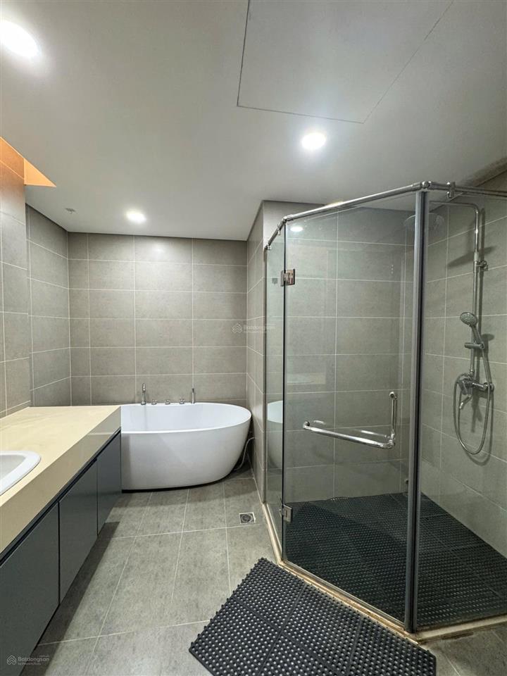 Bán căn góc 4pn 3wc, 154m2 tại the park home, cầu giấy. em đức 0387 896 ***