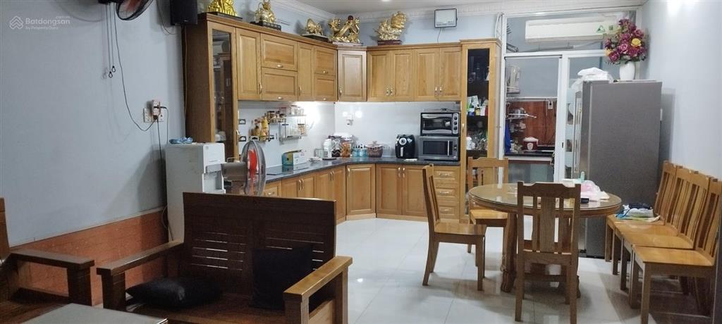 Bán biệt thự đẹp tại nguyễn trọng tuyển, 50 tỷ, 207m2, hàng hot