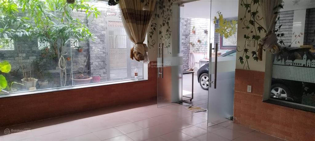 Bán biệt thự đẹp tại nguyễn trọng tuyển, 50 tỷ, 207m2, hàng hot