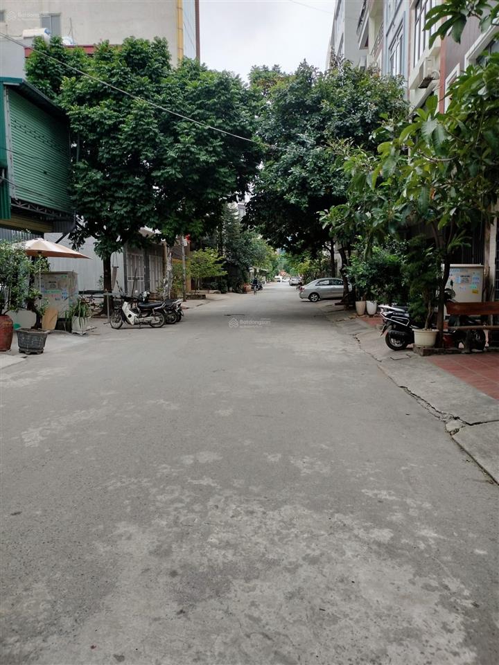 Bán gấp mảnh đất ngô đình mẫn la khê hà đông, phân lô vỉa hè, 50m giá 12.9 tỷ