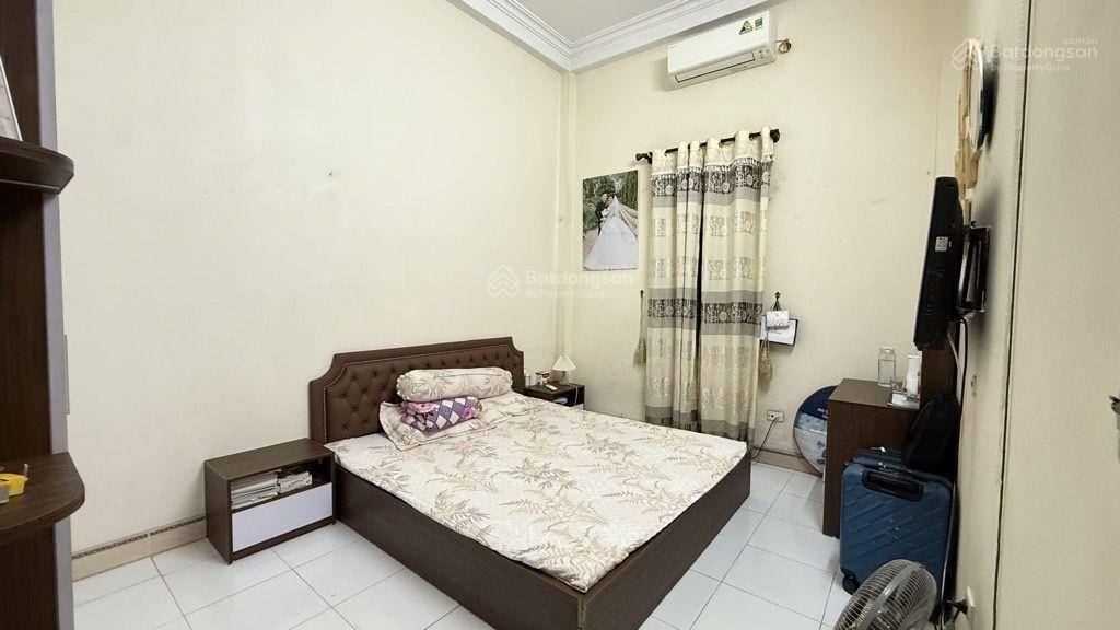 Bán gấp nhà lê trọng tấn hà đông ngõ nông gần phố, 60m2 4 tầng giá 11.7 tỷ