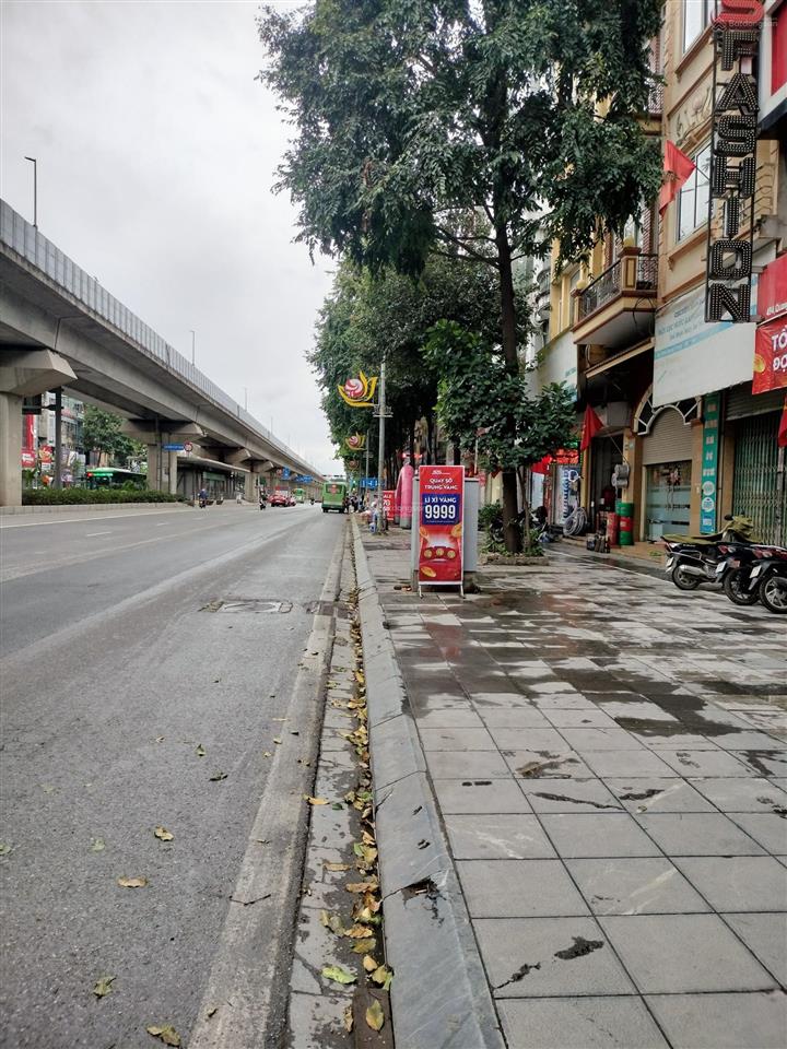 Bán gấp nhà mặt phố quang trung hà đông, 460m 4 tầng giá 218 tỷ