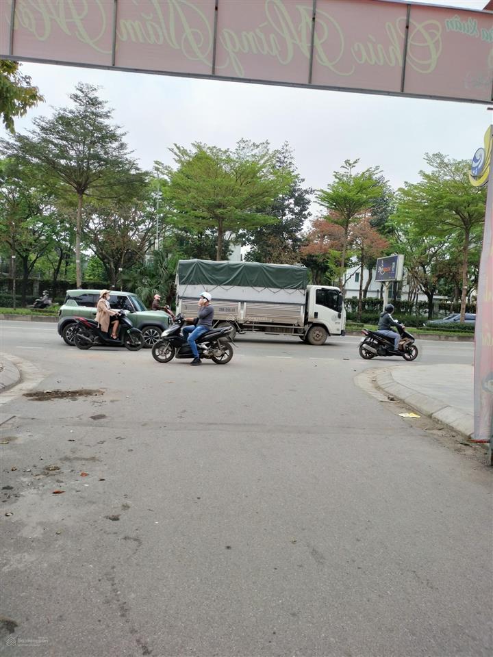 Bán gấp mảnh đất lê trọng tấn hà đông, ngõ nông gần phố, 230m giá 47.8 tỷ