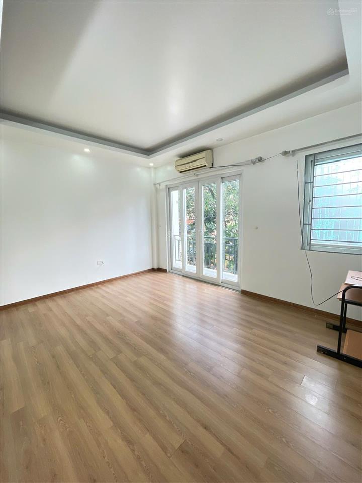 Bán gấp nhà quang trung hà đông lô góc 2 mặt thoáng, 35m 5t giá 7.2 tỷ
