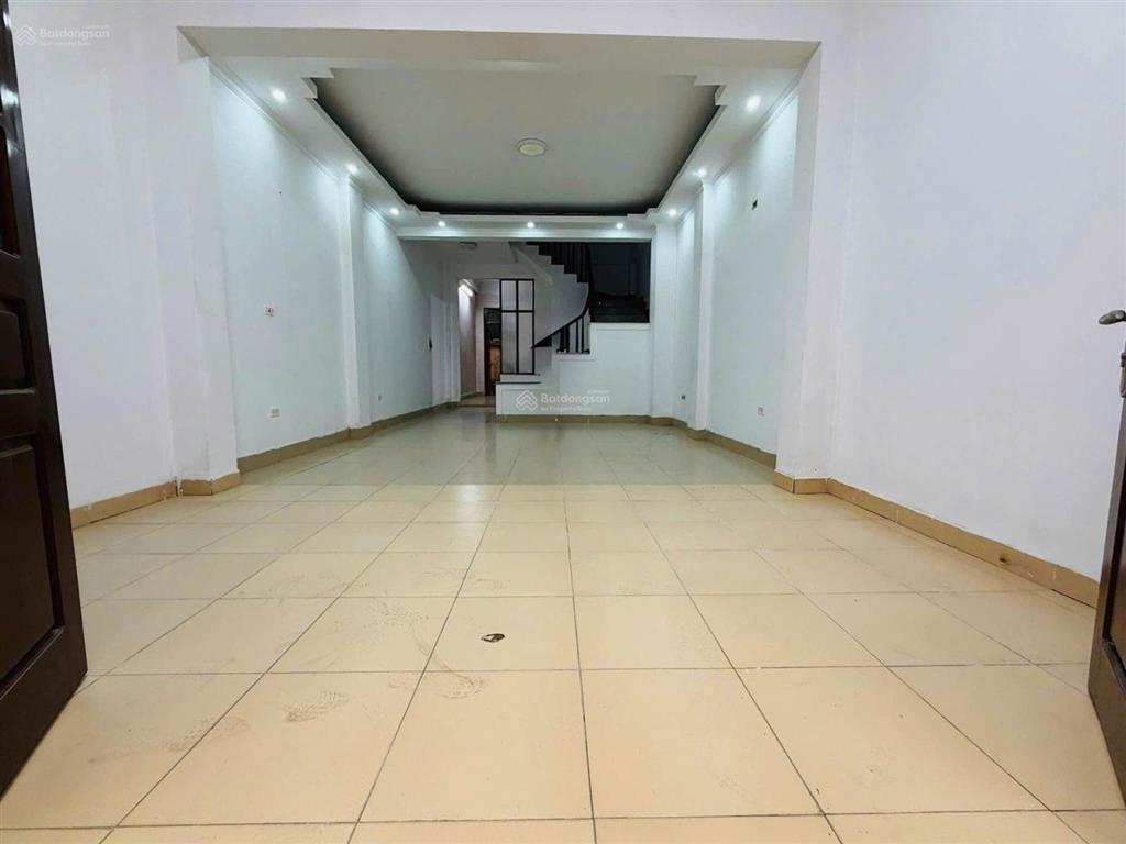 Bán gấp nhà văn quán hà đông phân lô vỉa hè, rẻ nhất khu vực, 72m 5 tầng giá 19.6 tỷ