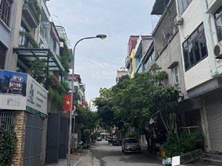 Bán gấp nhà văn quán hà đông phân lô vỉa hè, rẻ nhất khu vực, 72m 5 tầng giá 19.6 tỷ