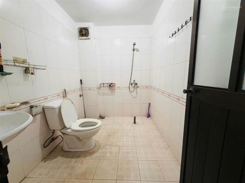 Bán gấp nhà văn quán hà đông phân lô vỉa hè, rẻ nhất khu vực, 72m 5 tầng giá 19.6 tỷ