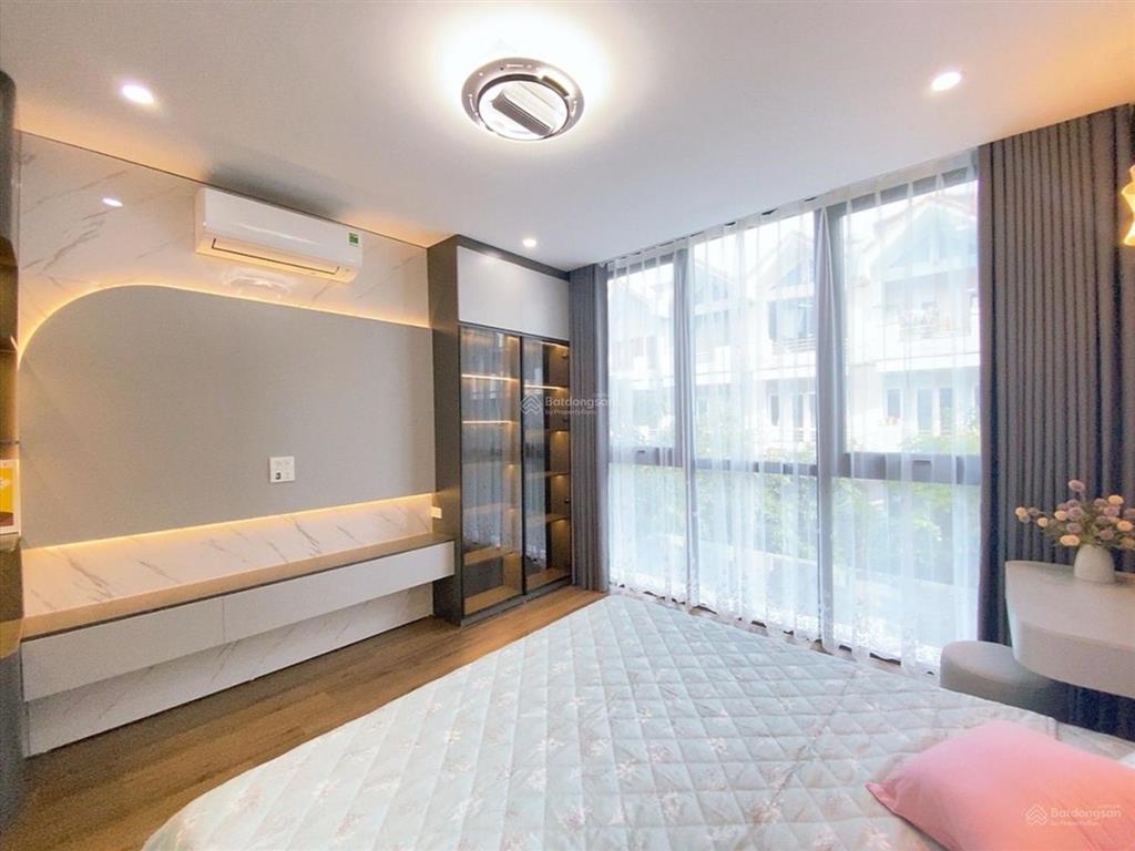 Bán gấp nhà 6 tầng thang máy, ngay ngã tư lê trọng tấn la khê hà đông, 65m 6 tầng 23 tỷ
