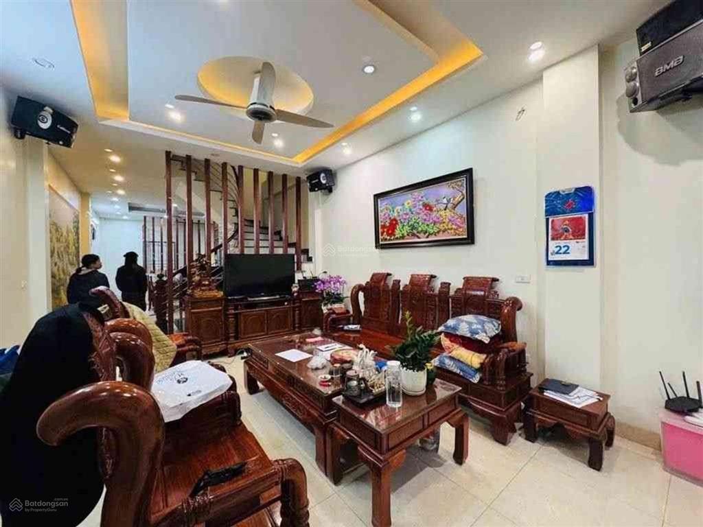 Bán gấp nhà ngô đình mẫn la khê hà đông, vỉa hè ô tô tránh đỗ, 50m 5 tầng giá 17.9 tỷ