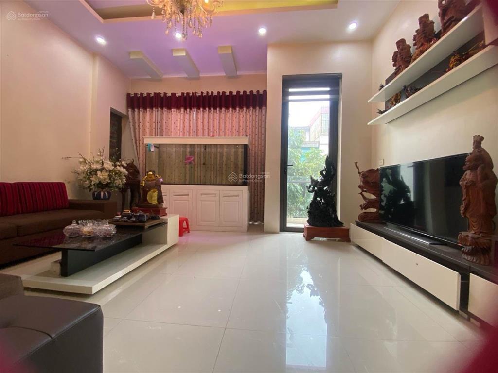 Bán gấp nhà xa la hà đông, vỉa hè ô tô tránh đỗ, 50m2, 5 tầng giá 17.4 tỷ