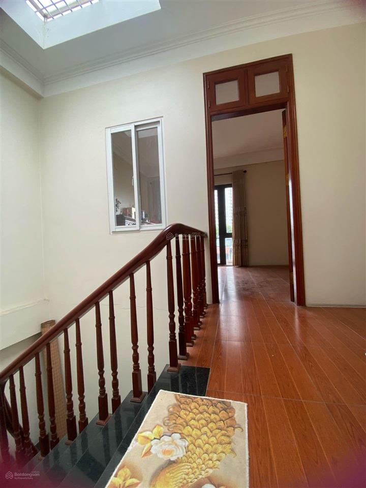 Bán gấp nhà xa la hà đông, vỉa hè ô tô tránh đỗ, 50m2, 5 tầng giá 17.4 tỷ