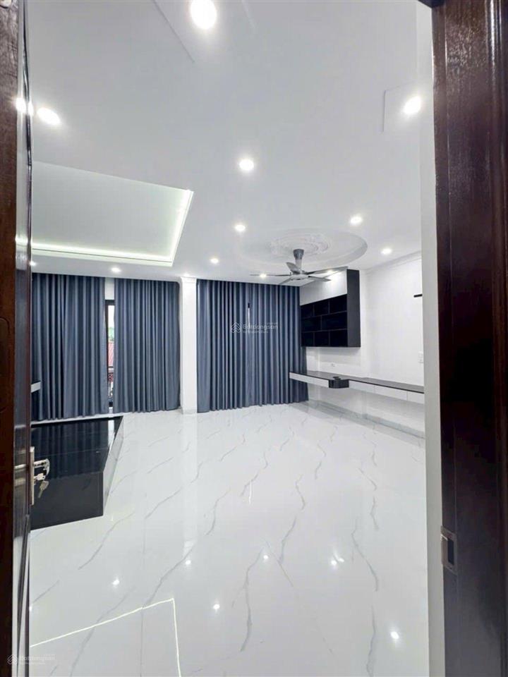 Bán gấp nhà lê trọng tấn la khê hà đông, ô tô đỗ cửa qua nhà, 54m 6 tầng chỉ 12.9 tỷ