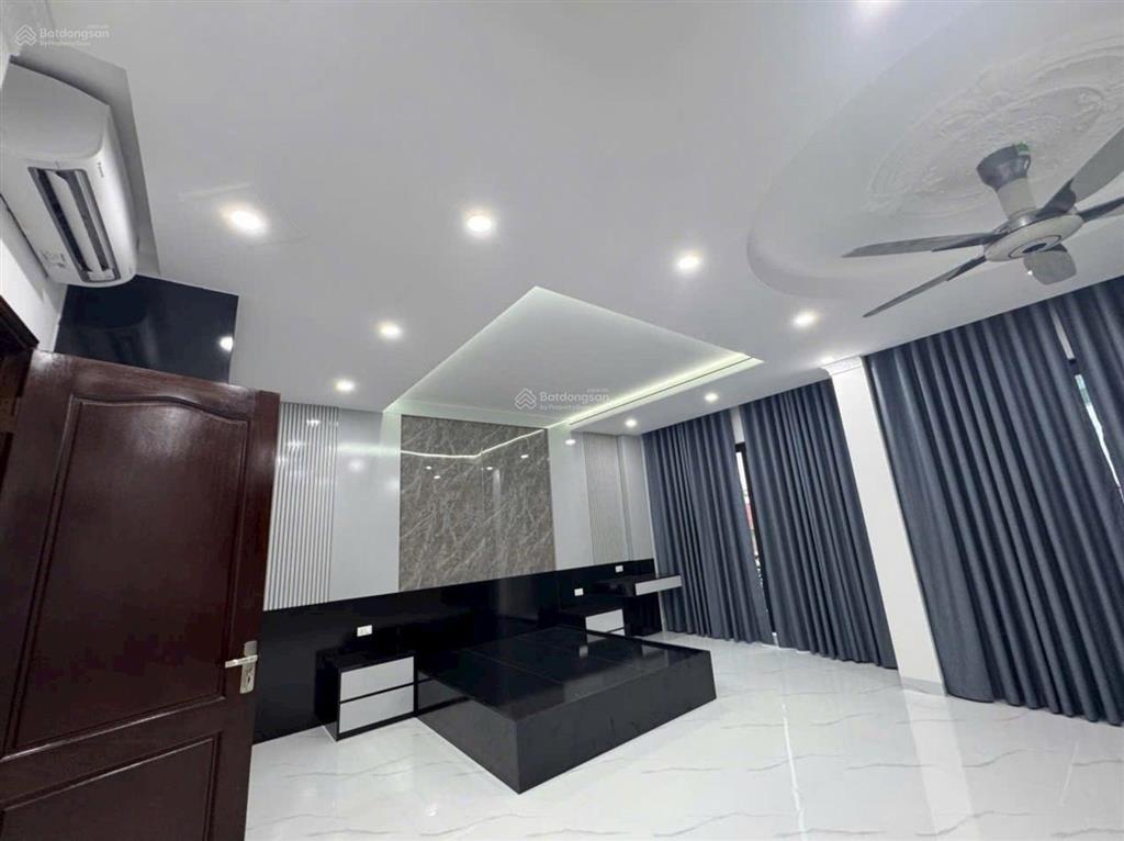 Bán gấp nhà lê trọng tấn la khê hà đông, ô tô đỗ cửa qua nhà, 54m 6 tầng chỉ 12.9 tỷ