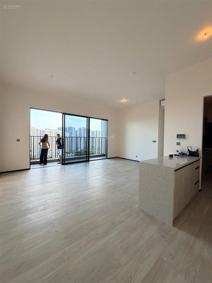 Chính chủ cho thuê căn 2 ngủ full đồ tại lumi hanoi chỉ 12.5 triệu