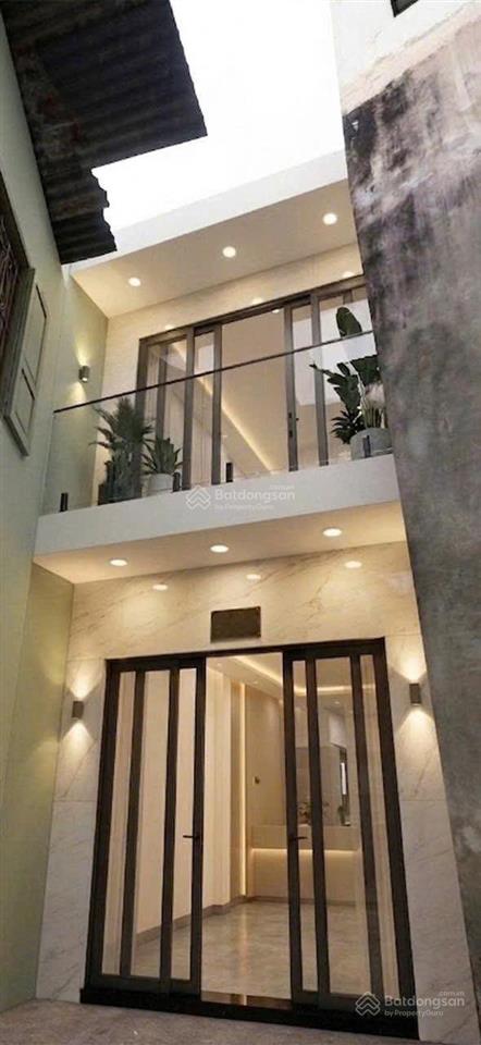 Bán nhà mới đường lạc long quân, quận 11, giá bán 2,89 tỷ đồng