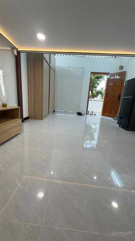 Bán chung cư mặt tiền nguyễn trãi, quận 5  dưới 3 tỷ