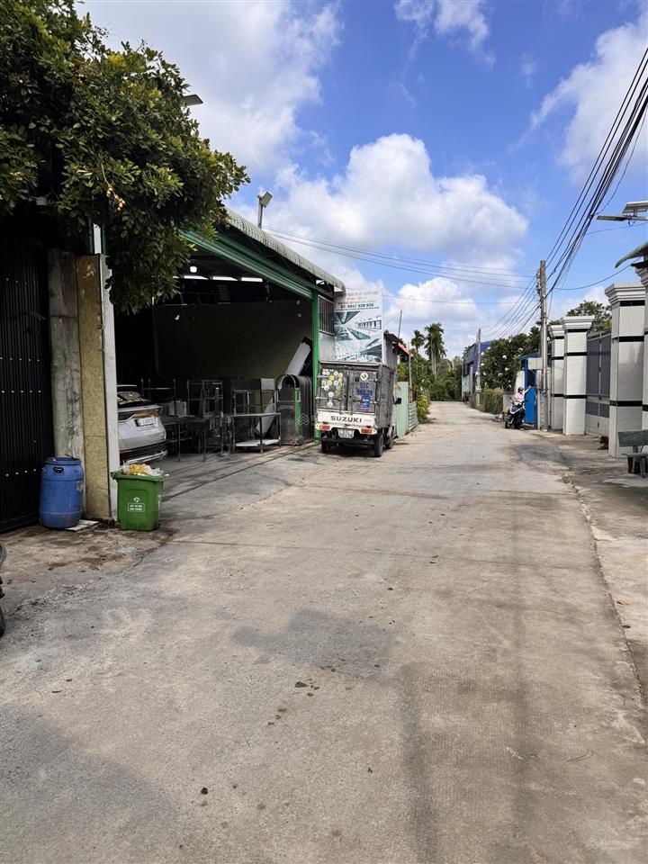 Chính chủ gửi bán nhà bình nhâm 72 đang cho thuê 6 triệu/tháng dt 220m2