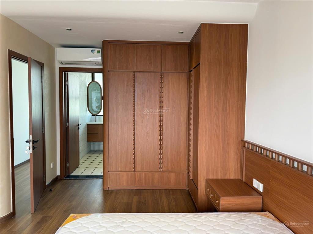 View đẹp, nhà mới, 120m23pn, full nội thất , sổ, ô xe , giá 10 tỷ 950 tl, tại pmh,  0966 733 ***