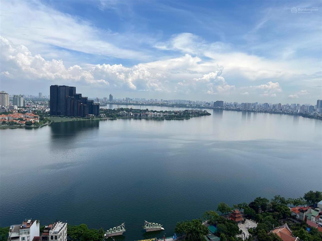 Siêu phẩm toà e1 eldorado sát hồ,căn hộ 2pn/88m2 hướng đông nam view trực diện hồ, phong thuỷ tốt