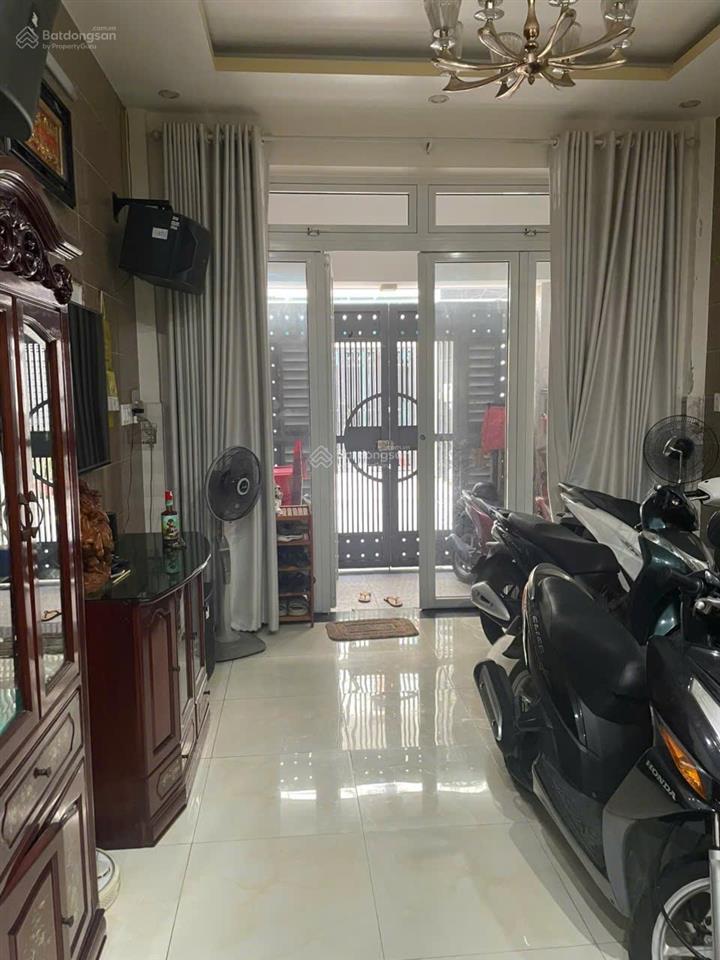 Nhà chính chủ cần bán gấp, 337 tân kỳ tân quý, 5pn, 6wc, 1t 3l, hẻm 9m, giá 9,5 tỷ (tl)