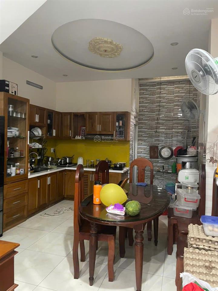 Nhà chính chủ cần bán gấp, 337 tân kỳ tân quý, 5pn, 6wc, 1t 3l, hẻm 9m, giá 9,5 tỷ (tl)