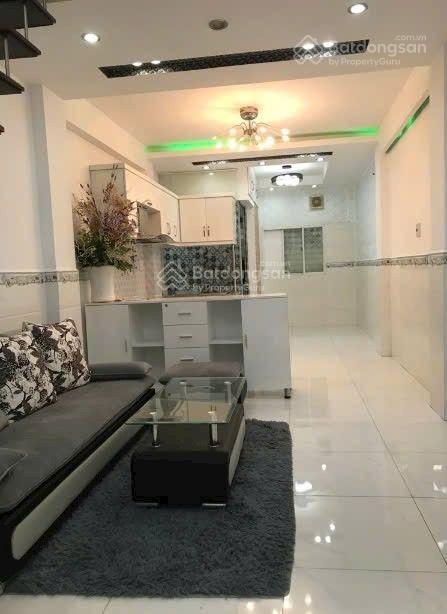 Chỉ hơn tỷ, có hẻm xe hơi thống nhất, 3 tầng, 3pn, sổ vuông a4, công nhận và hoàn công đủ