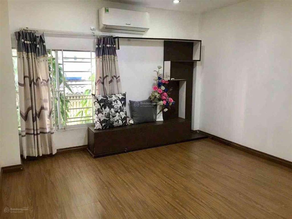 Chỉ hơn tỷ, có hẻm xe hơi thống nhất, 3 tầng, 3pn, sổ vuông a4, công nhận và hoàn công đủ