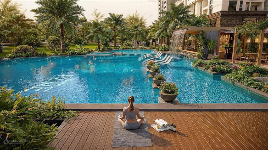 Căn 2pn tầng đẹp view hồ bơi thuộc tháp trung tâm dự án căn hộ cao cấp