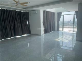 Cho thuê penthouse chung cư bảy hiền , 240m , 4pn , 4wc , giá 30tr ,  0909 455 *** trung