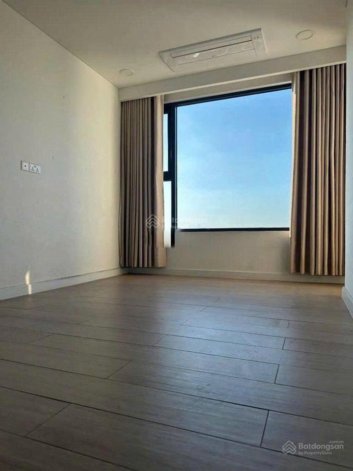 Bán chcc the prince, phú nhuận, dt 140m2, 3pn, 2wc, full nội thất, giá 15 tỷ,  0909 455 ***