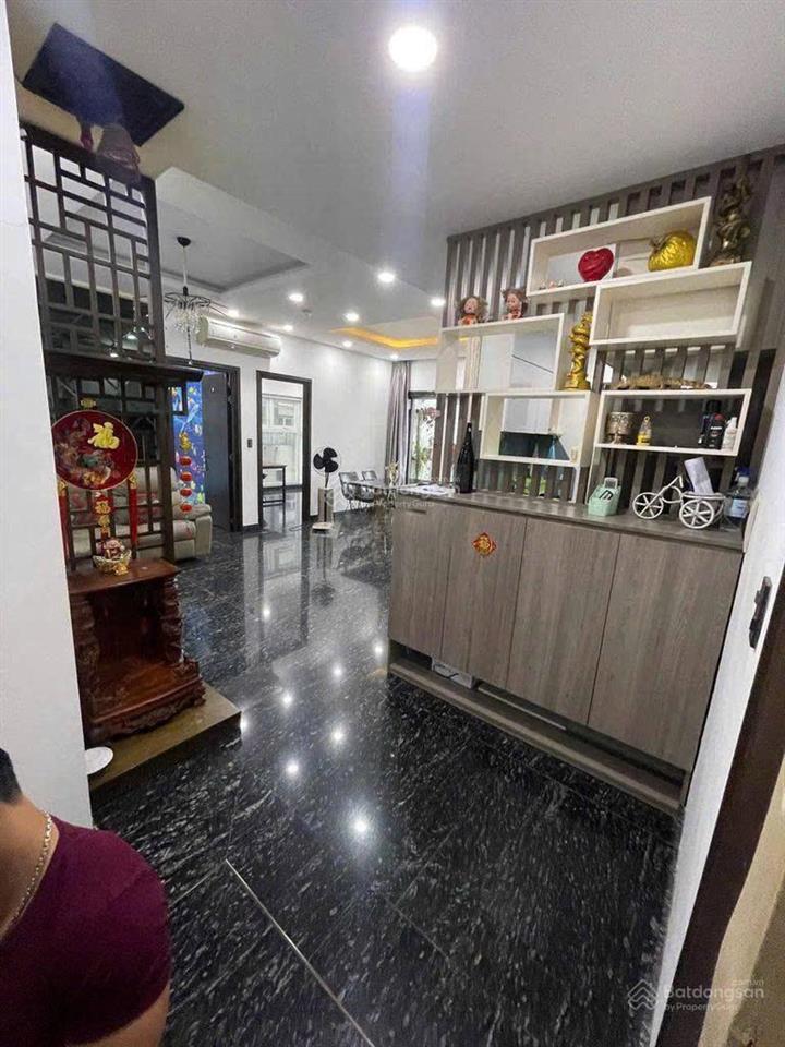 Bán căn hộ cc đất phương nam, q bình thạnh, 141m, 4pn, 2wc, nhà siêu đẹp, giá 8 tỷ,  0909 455 ***
