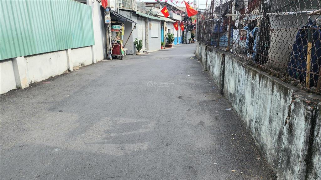 Siêu mềm 2.79 tỷ hxh linh xuân  39 m2  kinh doanh tốt