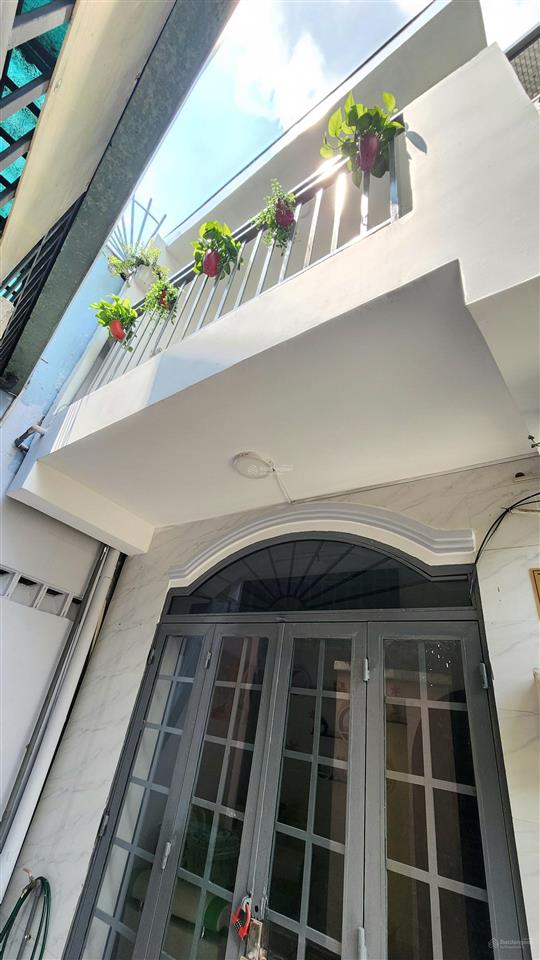 Chỉ 3.59 tỷ, nhà đẹp, 2 tầng, cách đỗ xuân hợp 150m, phước long, q9