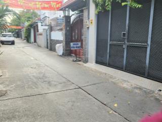 Chỉ 3.8thẻm 2 xe hơi đỗ xuân hợpnhà 2 tầng gần metro