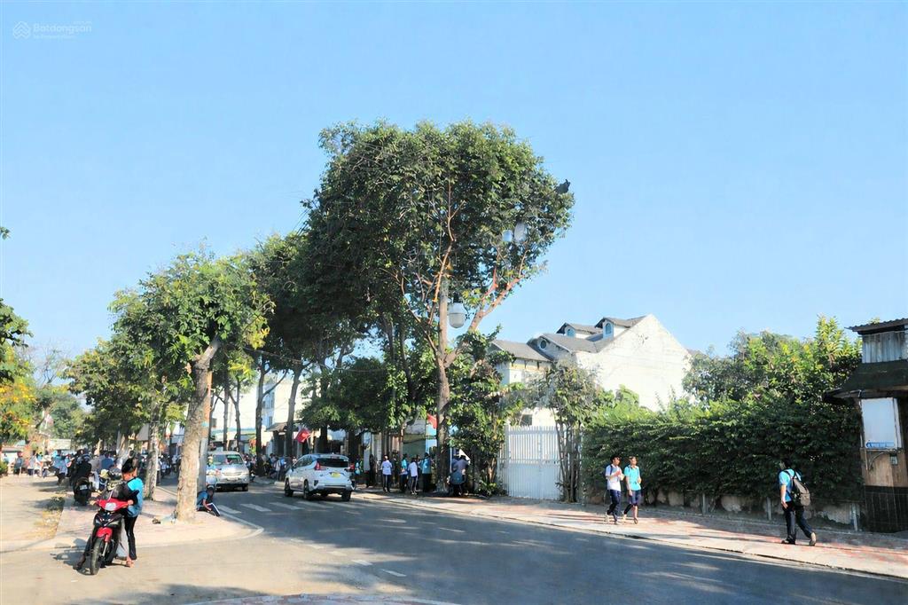 Nhỉnh 4t  51m2 nhà 2 tầng hẻm linh trung gần hoàng diệu 2